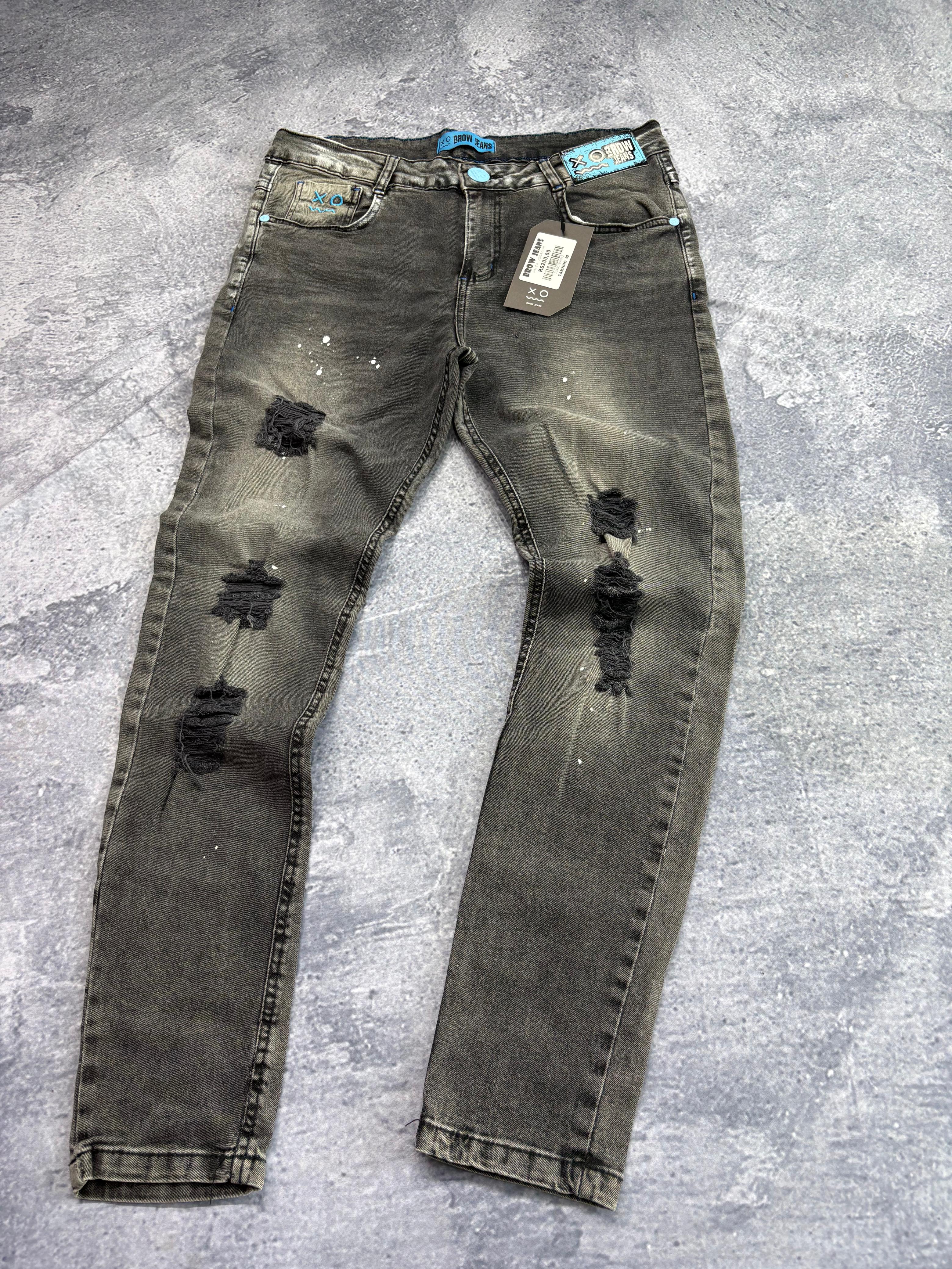 CALÇA JOGADOR BROW JEANS cinza escuro com tinta detalhe azul