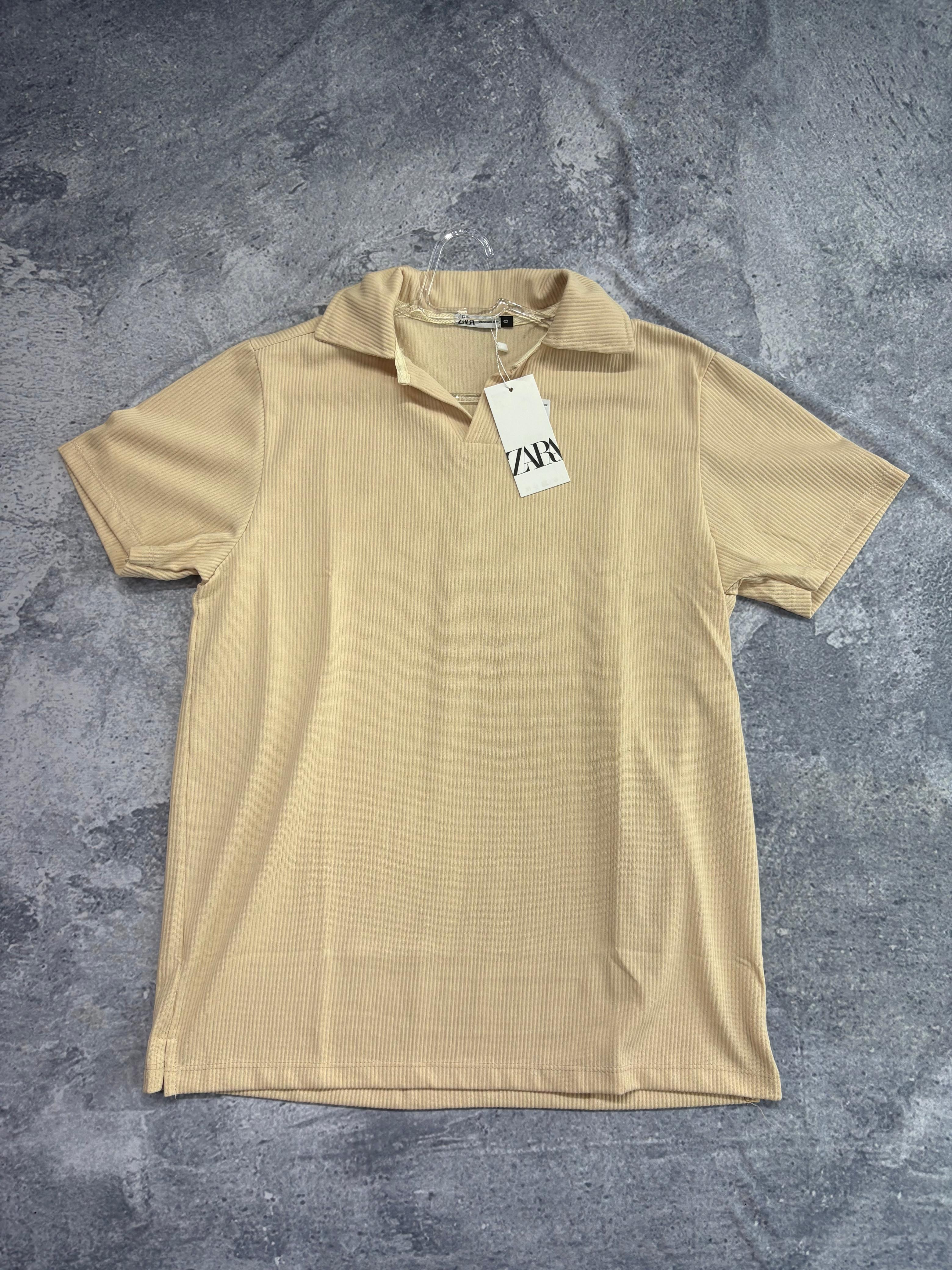 CAMIZETA ZARA GOLA V  ( BEGE)