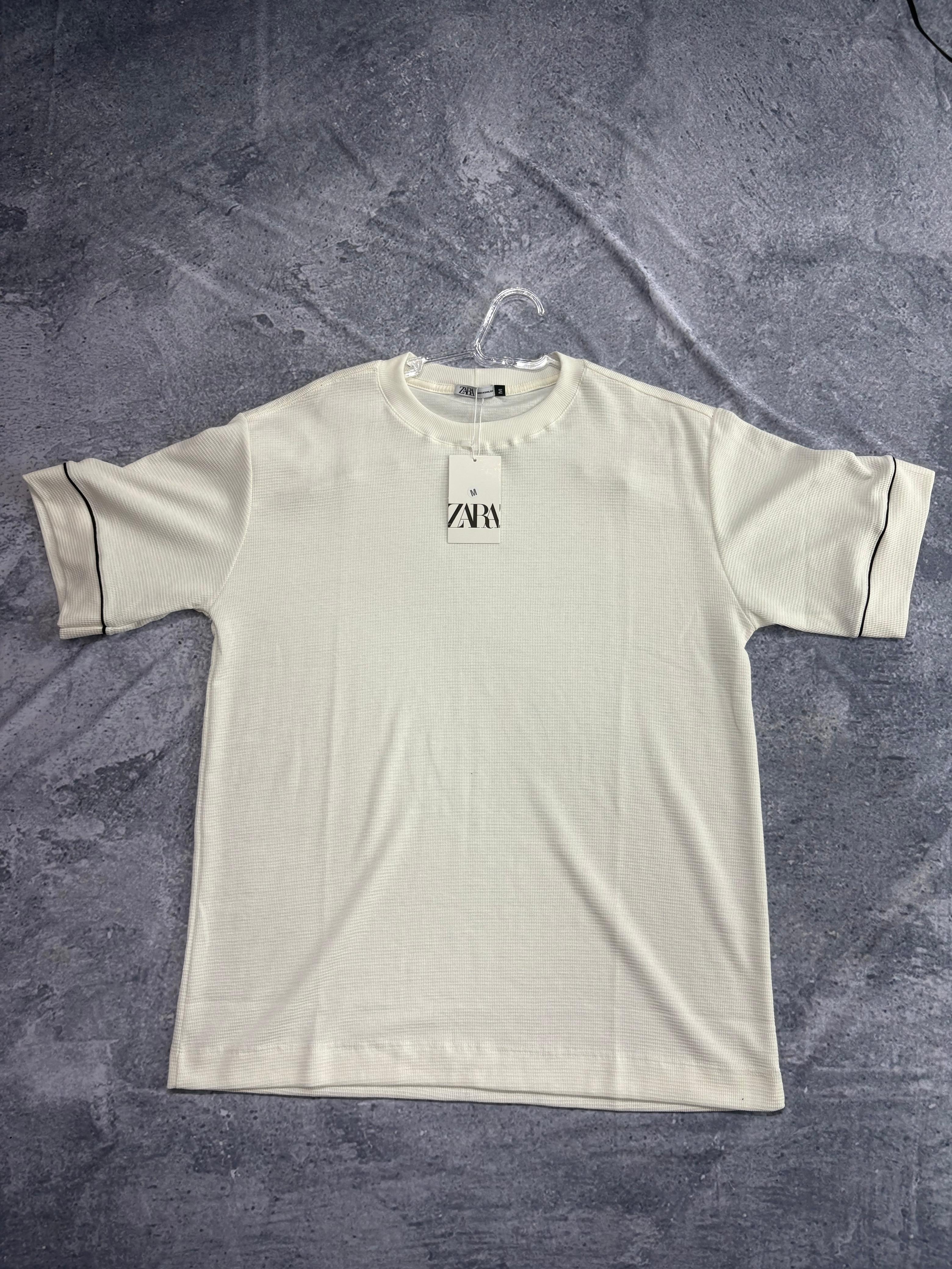 CAMISETA OVERSIZED ZARA TEXTURIZADA BRANCA