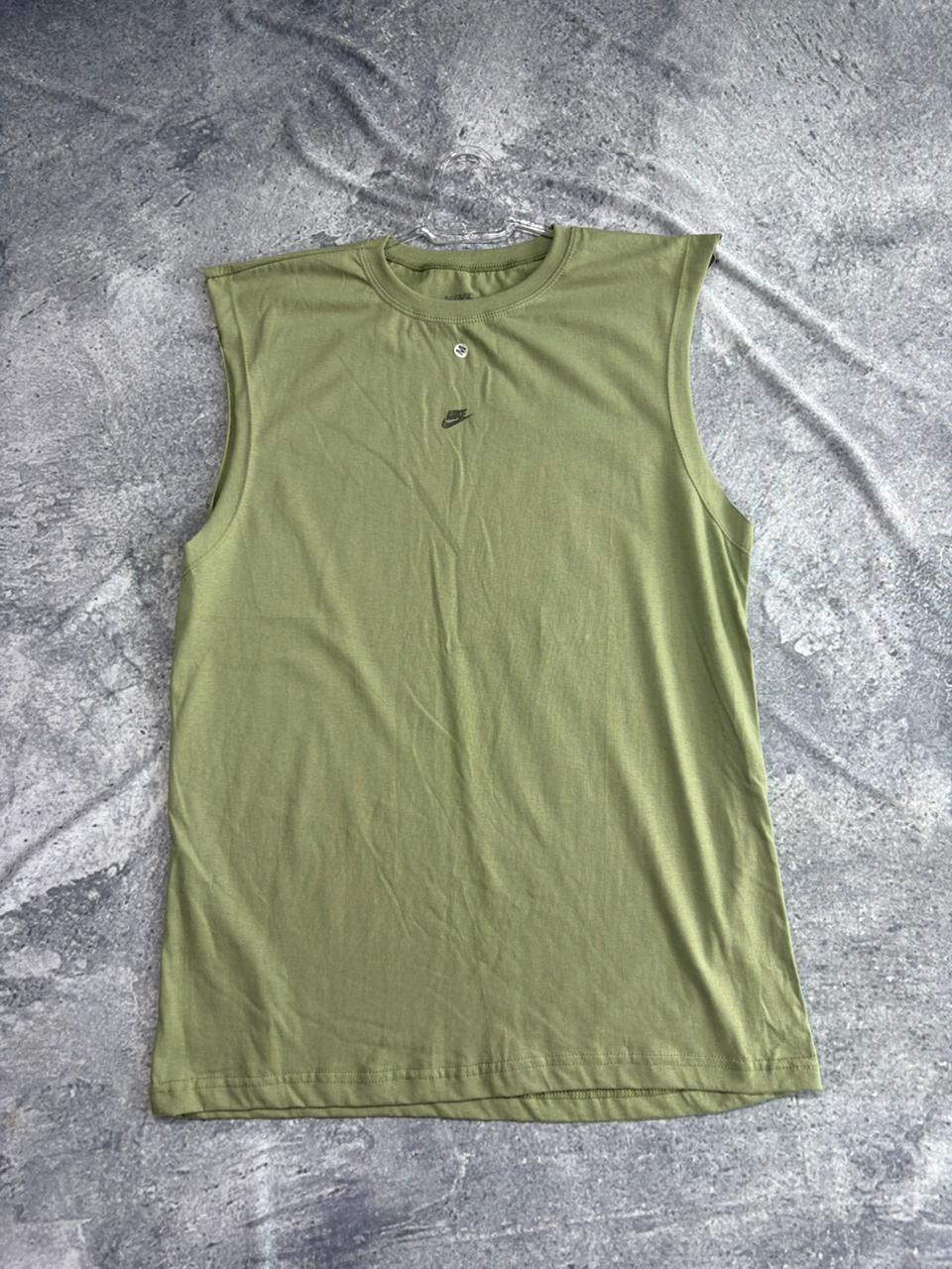 REGATA MACHÃO NIKE VERDE