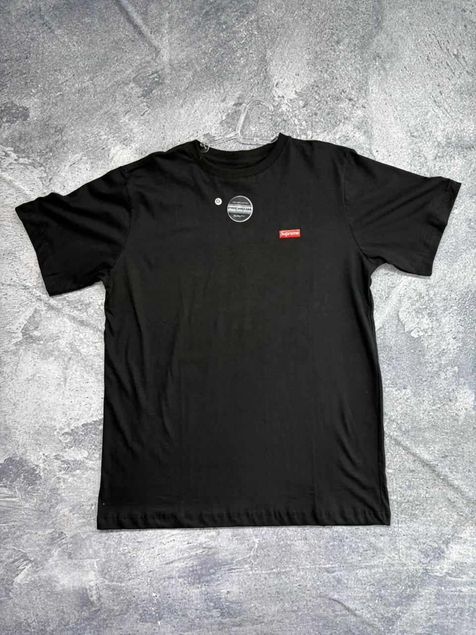 CAMISETA MALHA PREMIUM SUPREME • 30.1 PENTEADA \& LAVADA PRETA