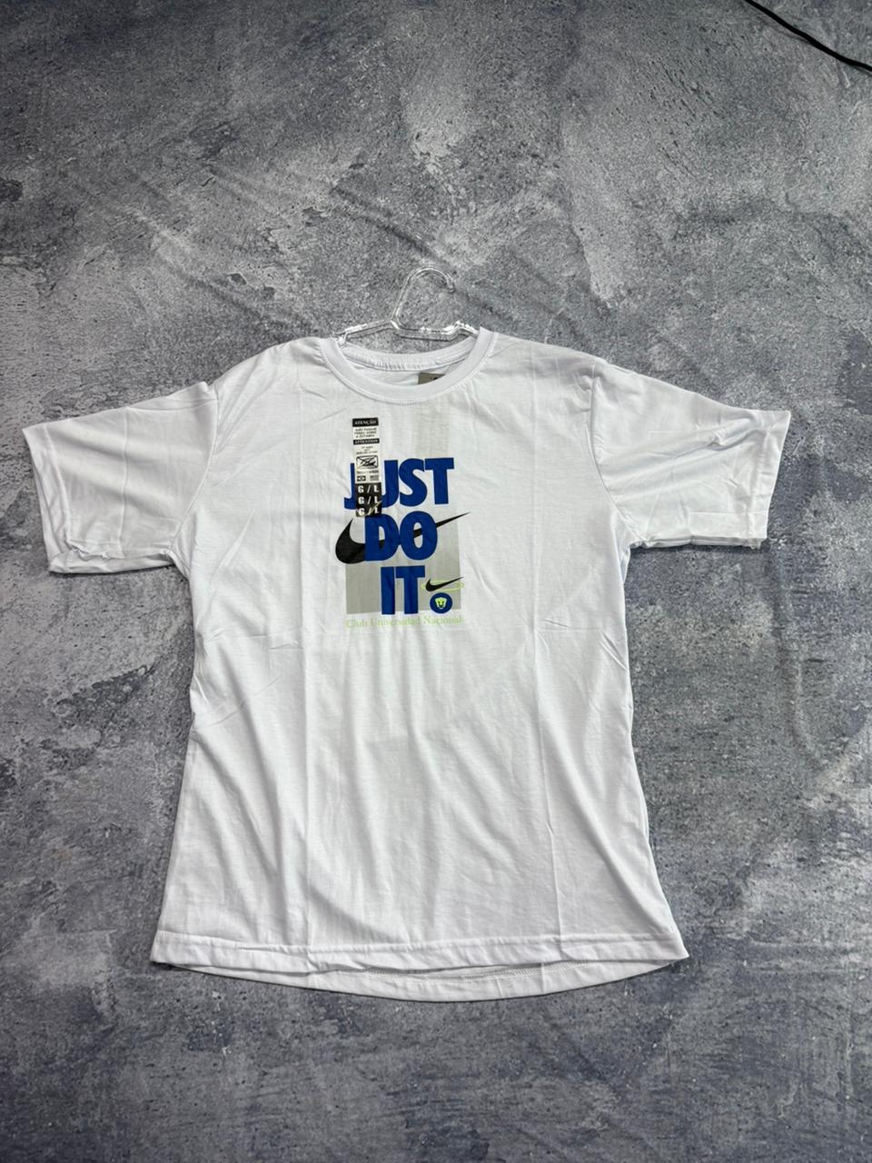 CAMISETA MALHA PREMIUM NIKE • 30.1 PENTEADA \& LAVADA BRANCA JUST DO IT