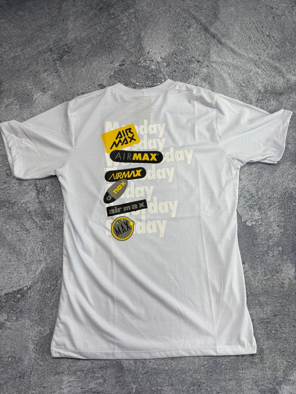 CAMISETA MALHA PREMIUM NIKE • 30.1 PENTEADA \& LAVADA BRANCA AIR MAX