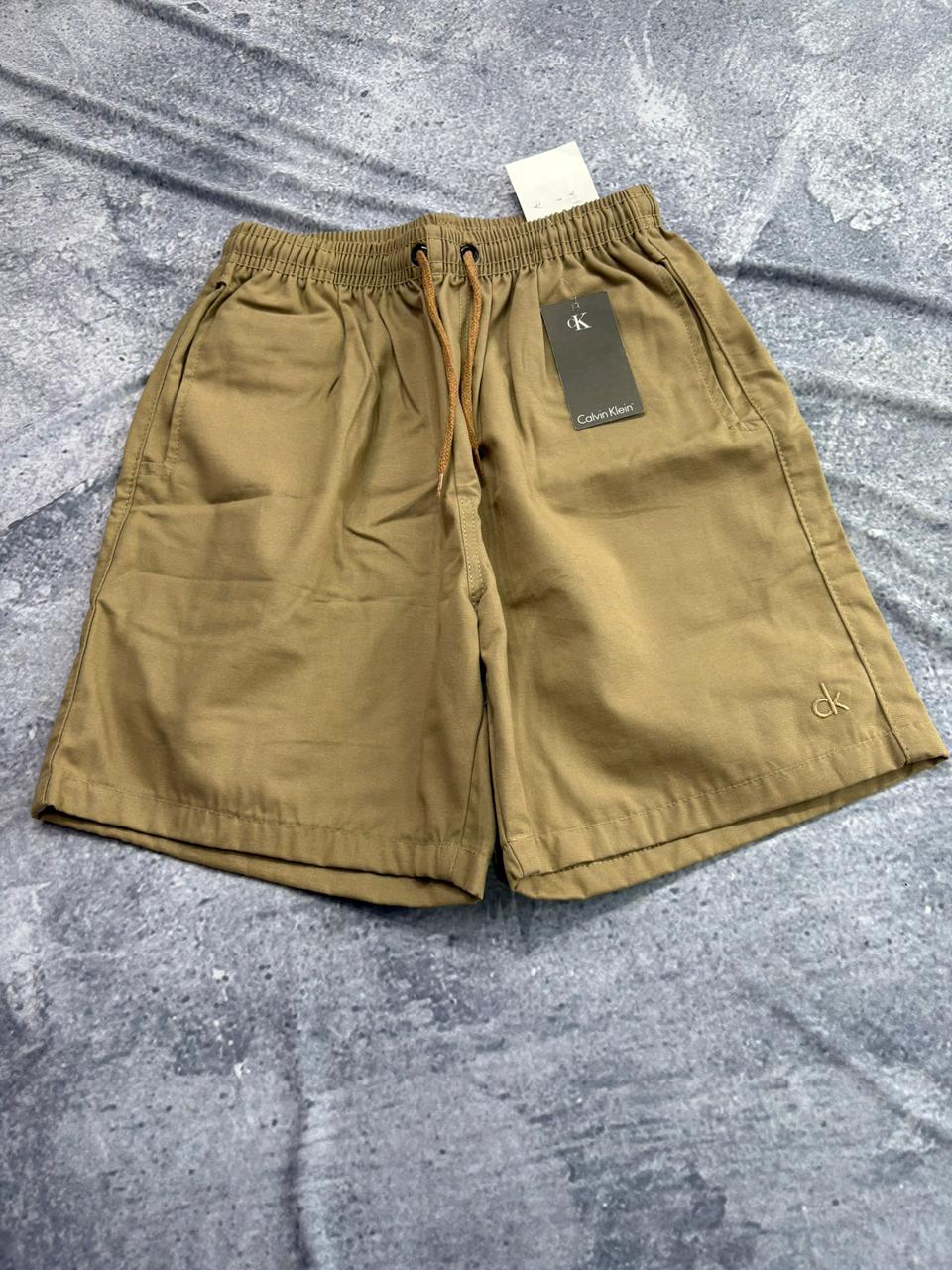SHORTS SARJA PREMIUM marrom