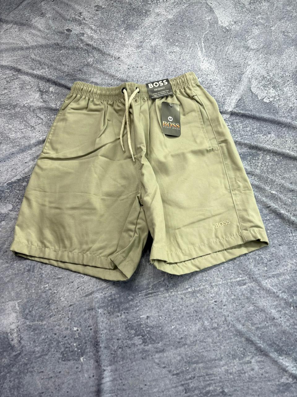 SHORTS SARJA PREMIUM VERDE CLARO
