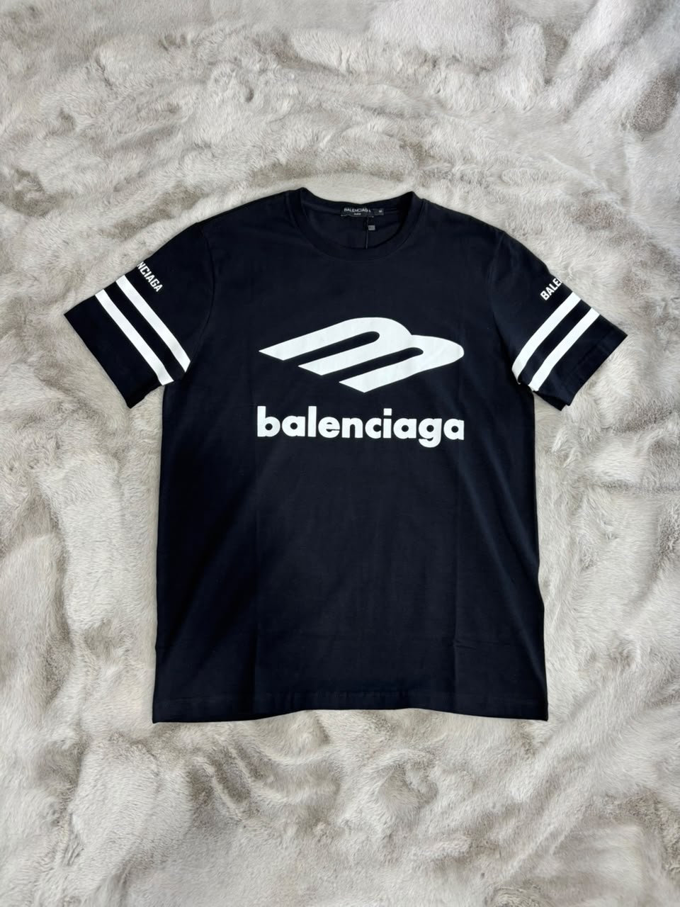 CAMISETA BALENCIAGA PRETA